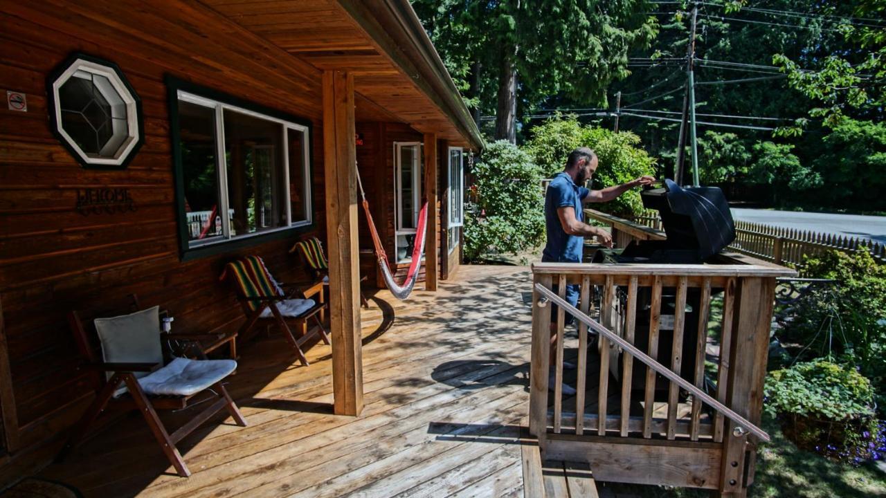 Up The Creek Backpacker'S Lodge Roberts Creek Buitenkant foto